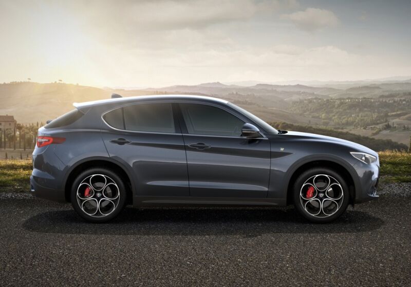 Alfa Romeo Stelvio 2.2 Turbodiesel 210 CV AT8 Q4 Ti Grigio Vesuvio Km 0 ...
